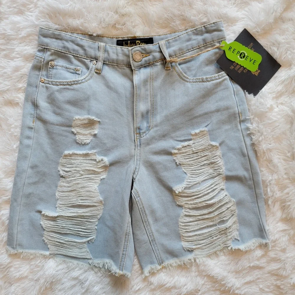 Light Wash Ripped Denim Cutoff Shorts Super High Rise Size 26